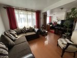 Acogedora casa, excelente conectividad - Imagen 2