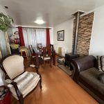 Acogedora casa, excelente conectividad